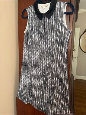 Sleeveless Black & White Patterned Golf Dress